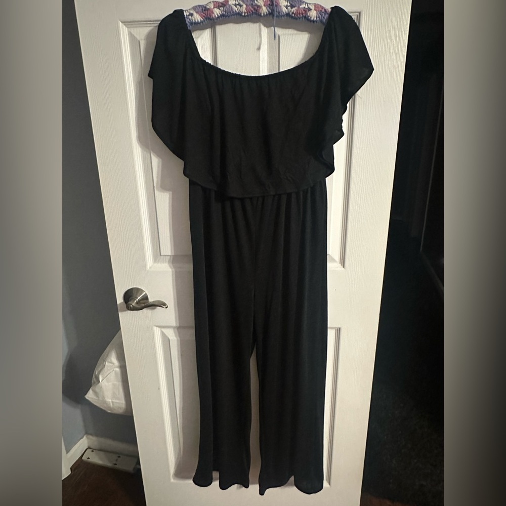 Black Off-Shoulder Jumpsuit - Women Pants & Jumpsuits